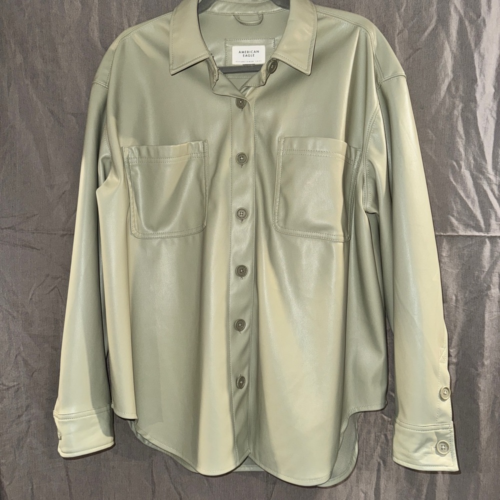 American Eagle Outfitters Olive Button Down Shirt